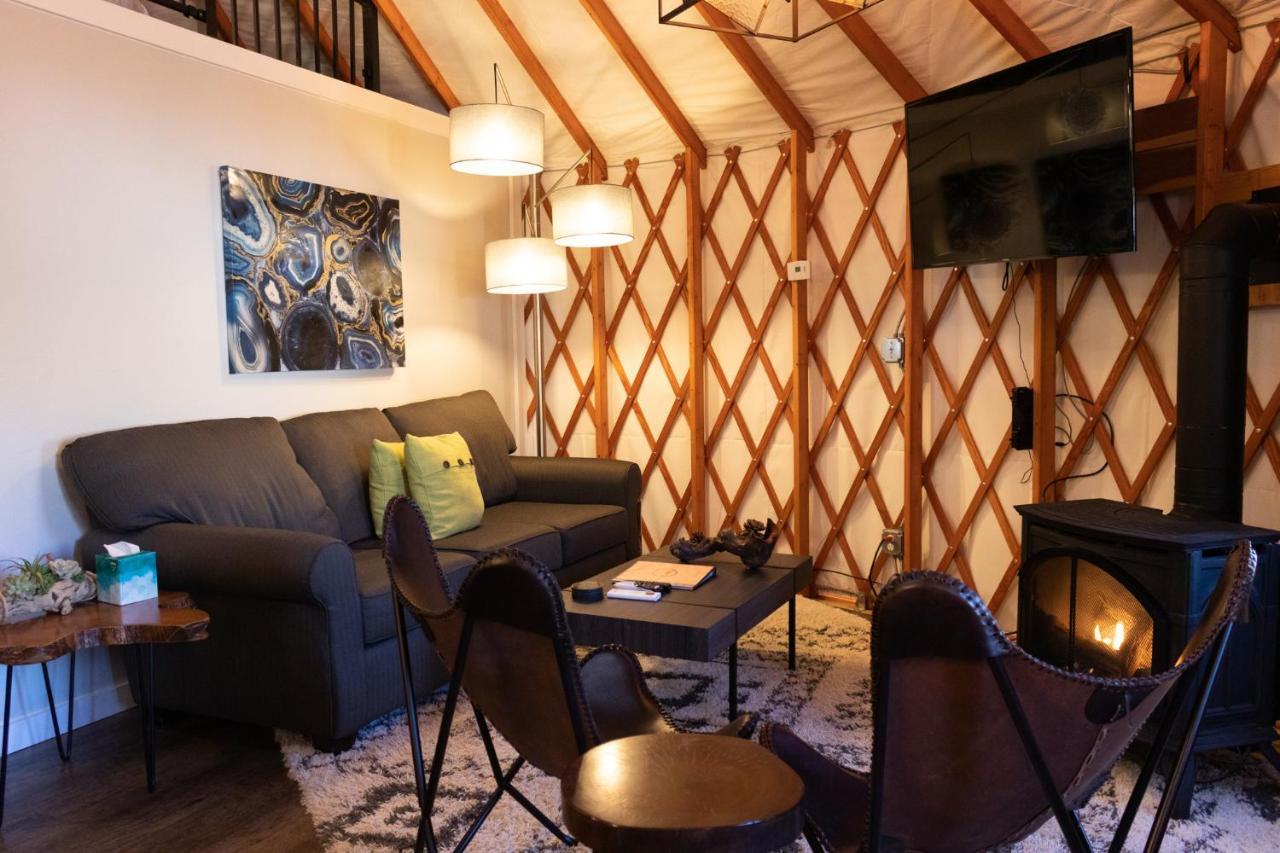 Escalante Yurts - Luxury Lodging المظهر الخارجي الصورة