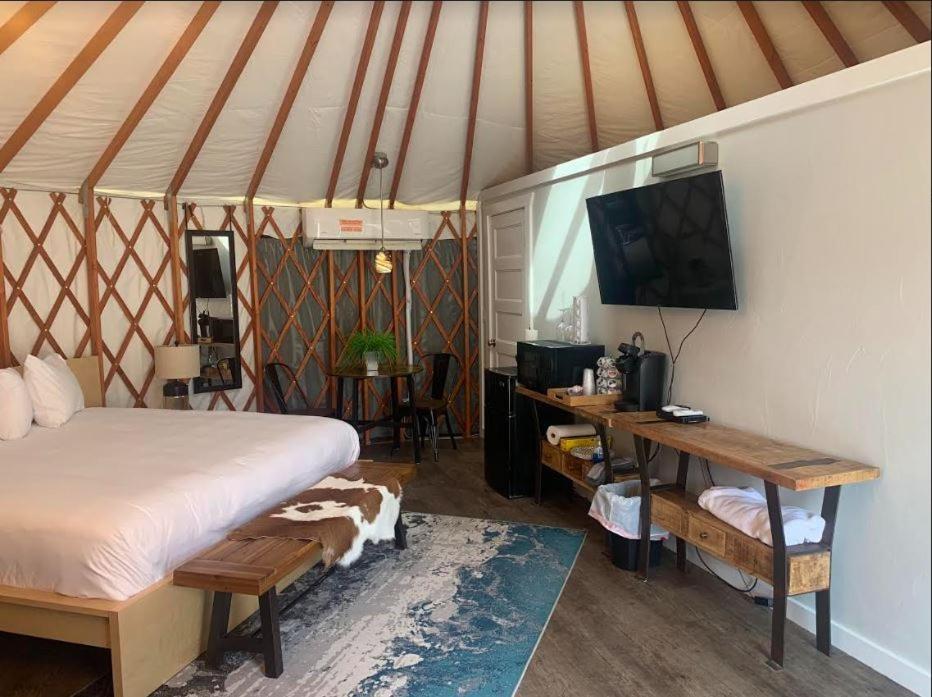 Escalante Yurts - Luxury Lodging المظهر الخارجي الصورة